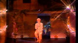 DIONNE WARWICK - HEARTBREAKER