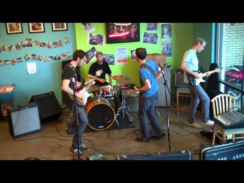 Doc Aquatic Headin' West + Rattle Snake Shake at The Hop.mp4