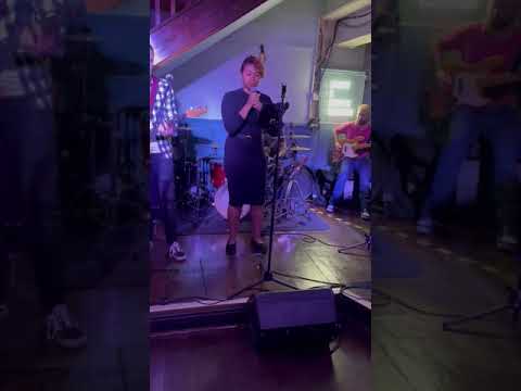 DJ Yehudit Sings video.