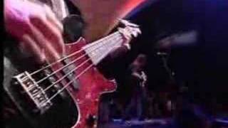 Hateen - (01) Tudo fora do lugar