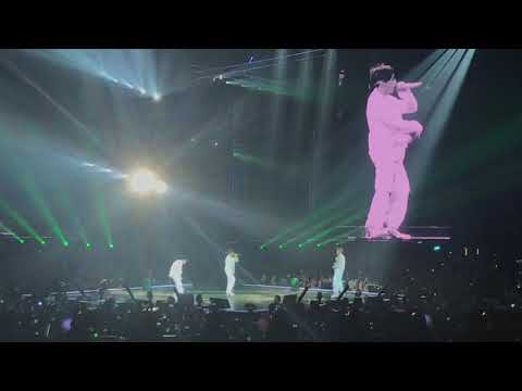 BTS 방탄소년단 | Outro: Tear - Love Yourself Tour in Berlin [181017]