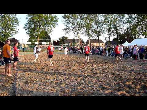 Beachhandbal heren Volendam - DES (2)