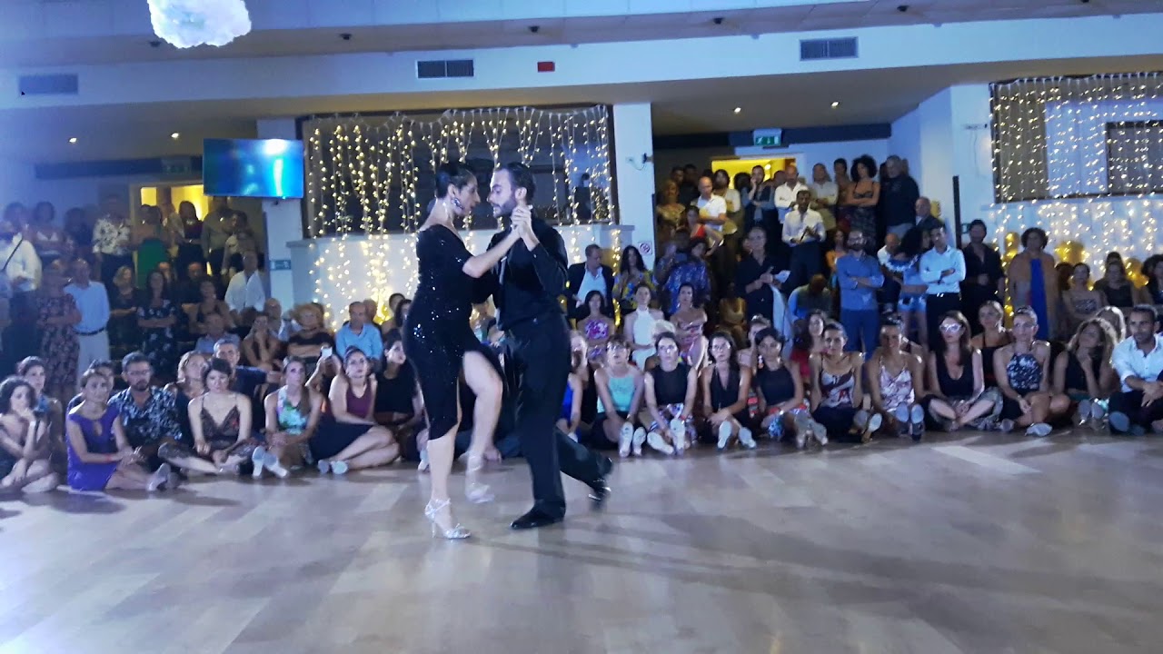 Esibizione di Gianpiero Galdi e Maria Filali  in La Vida Es Corta - Palermo