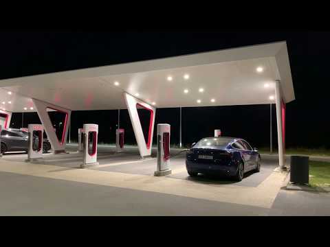 #Roadtrip Germany - Norway Tesla Model 3 Long Range - Day 1