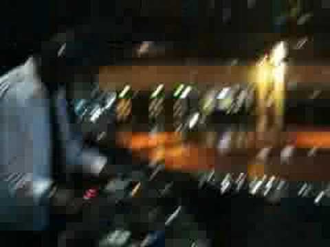 DJ POGO & DJ BIZZNIZZ