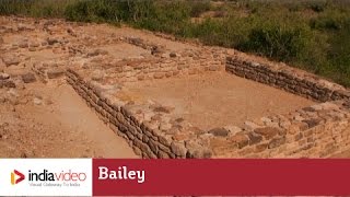 preview picture of video 'Bailey -- the residential complex at Dholavira, Harappan city'