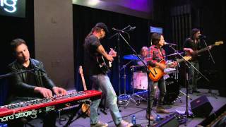 Vicci Martinez - Touch The Fire (Bing Lounge)