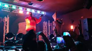 Blaze ya dead homie- Thug 4 life live