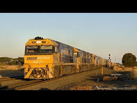 Pacific National 7MP5 Container Freight Train (3/2/2018) - PoathTV Australian Railways