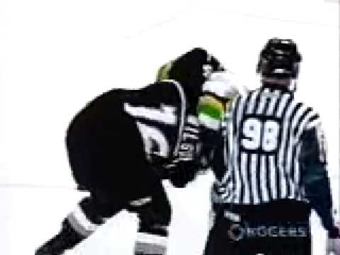 Kelsey Wilson vs Brandon Prust