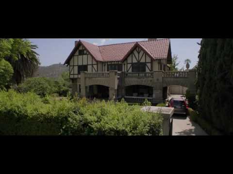 Nunca apagues la luz - Trailer