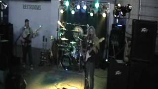 DeJa Vu performs a cover of Rocky Mountain Way by Joe Walsh on New Year's Eve 2009/2010