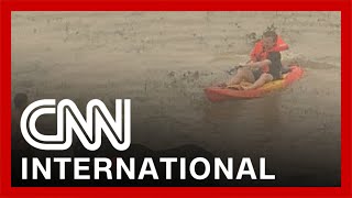 See video of 'life-threatening' floods in Australia