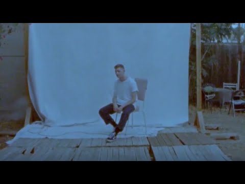 download lagu mp3 mp4 Laureline Music, download lagu Laureline Music gratis, unduh video klip Laureline Music