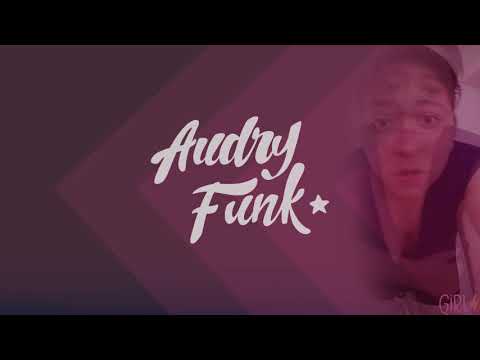 Audry Funk.- Te pertenece (Video Lyric)