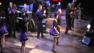 Mel Tillis and the Opry dancers