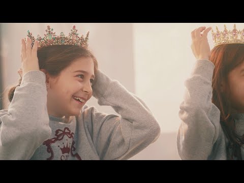 Crown Cover- Shiras Hayam Girls Choir for women and girls only