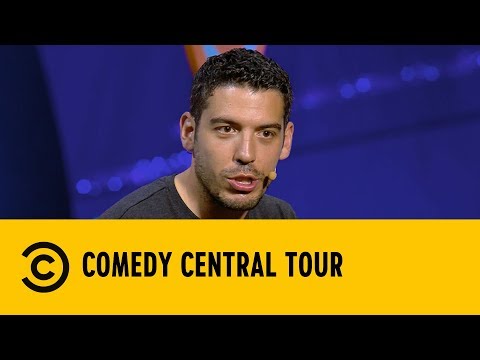 La magia del viaggiare Low Cost - Carmine Del Grosso - Comedy Central Tour