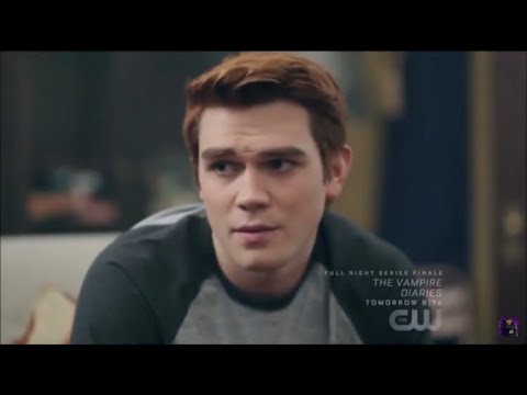 Archie being jealous of bughead for 1 minute and 38 seconds straight