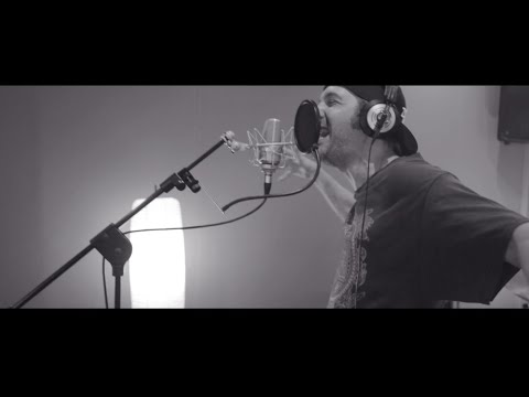 THE OLD SKULL - Chronicles (Danno, Francesco Paura, Suarez, Chef Ragoo, Lucci)