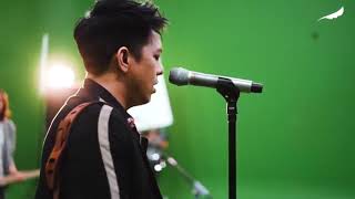 Download lagu cek Sound noah Menunggu pagi || Lukman maen gitar sambil Becanda,semua personil tertawa!! Lucu!! 😁😁 mp3