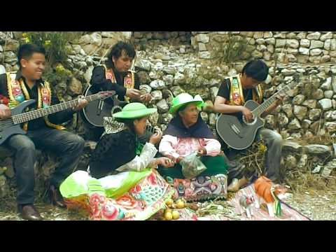 GRUPO MEMORIAS DE HUANCAYO - SANTIAGO LINDO