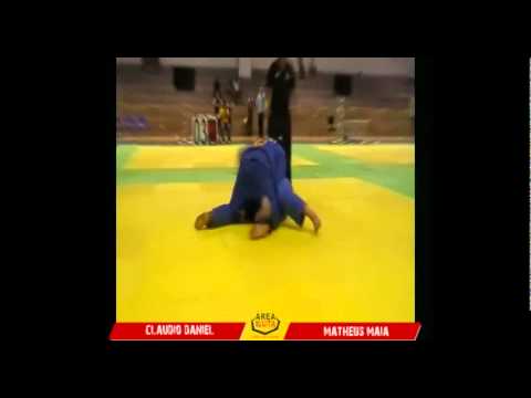 Área De Luta - Cláudio Daniel X Matheus Maia