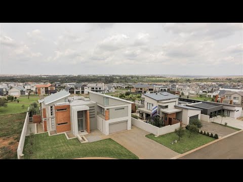 4 Bedroom House for sale in Gauteng | Centurion | Centurion East | Midstream Estate |