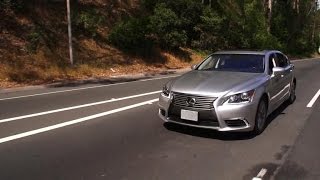 Car Tech - 2015 Lexus LS 460 L