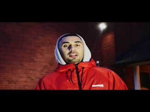 Malcolm B - Gårdsplan Feat. Papis (Streetvideo)