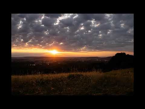 Sonnenaufgang über Korneuburg von Kritzendorf am 9  Juli 2019