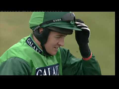 2010 JCB Triumph Hurdle - Cheltenham Festival