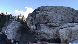 Video thumbnail of Double Dyno, V4. Tuolumne Meadows