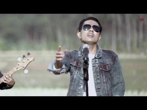 download lagu mp3 mp4 Download Lagu Asbak Band Nafas Yang Lelah Mp3, download lagu Download Lagu Asbak Band Nafas Yang Lelah Mp3 gratis, unduh video klip Download Lagu Asbak Band Nafas Yang Lelah Mp3