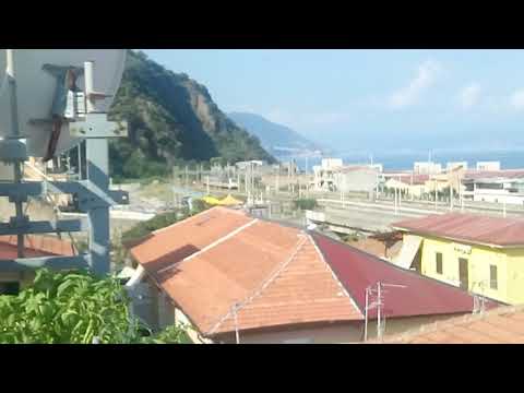 Finalmente un IC Sun con un E402B in livrea IC Sun in spinta