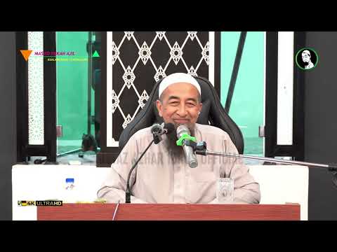 Kenapa Orang Azan Tutup Telinga? - Ustaz Azhar Idrus