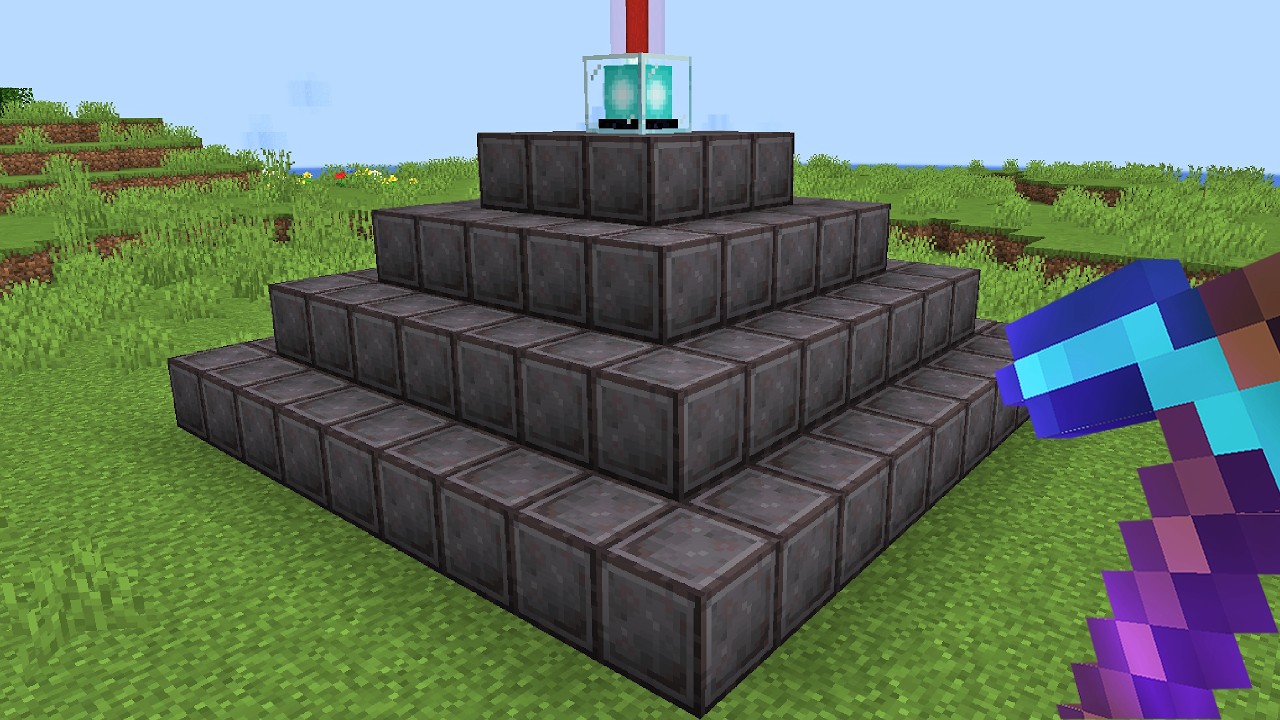 I Built a NETHERITE BEACON on the Lifesteal SMP