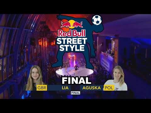 Aguska Mnich (POL) vs Lia Lewis (UK) - Female Final | Red Bull Street Style World Final 2021 ⚽🔥