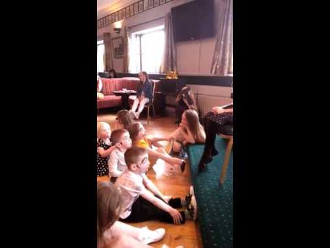 Magic Mal video.