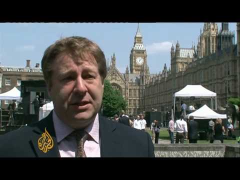 Queen outlines UK coalition's plans