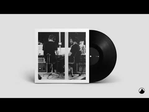 Ólafur Arnalds & Nils Frahm - 03:06