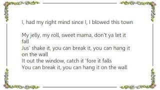 Charley Patton - Shake It and Break It But Don't Let It Fall Mama Lyrics