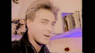 Living In A Box - Blow The House Down [HQ]