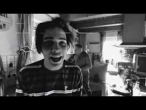 Skinny B - broke boi freestyle