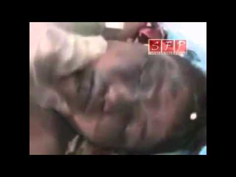 جثمان الطفل (حمزة علي الخطيب) في بلدة الجيزة بمحافظة درعا الذي تعرض للاعتقال من قبل قوات الأمن أثناء مشاركته بمظاهرات "جمعة الغضب" الذي كان يظهر على جثمانه آثار التعذيب الوحشي