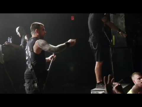 Killswitch Engage - My Last Serenade (Live in Guelph, ON on June 15, 2013)