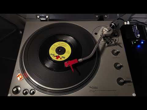 "Leader of the Pack" - The Shangri-Las [Red Bird, 1964] [MONO] 45 RPM Vinyl rip