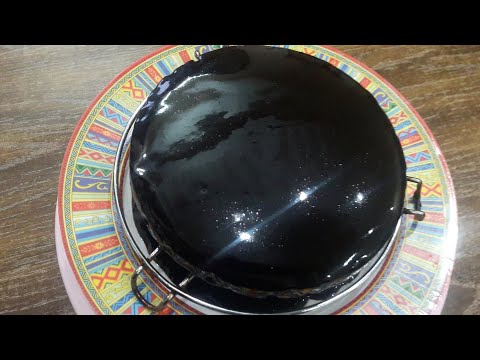 Mirror glaze chocolate cake (Recipe)