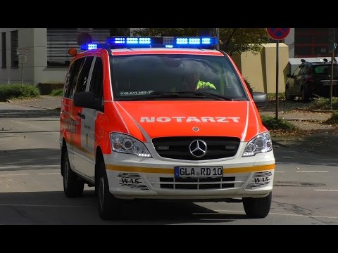 NEF und RTW 4 der Feuerwehr Gladbeck