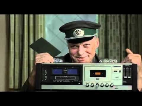 Sonnenallee V05 Nationalstolz